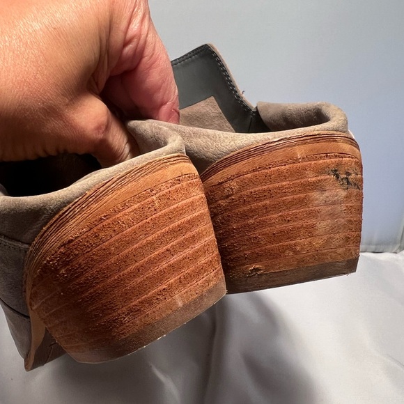 Sam Edelman Prentice Gray Convertible Bootie 9 - Picture 11 of 12